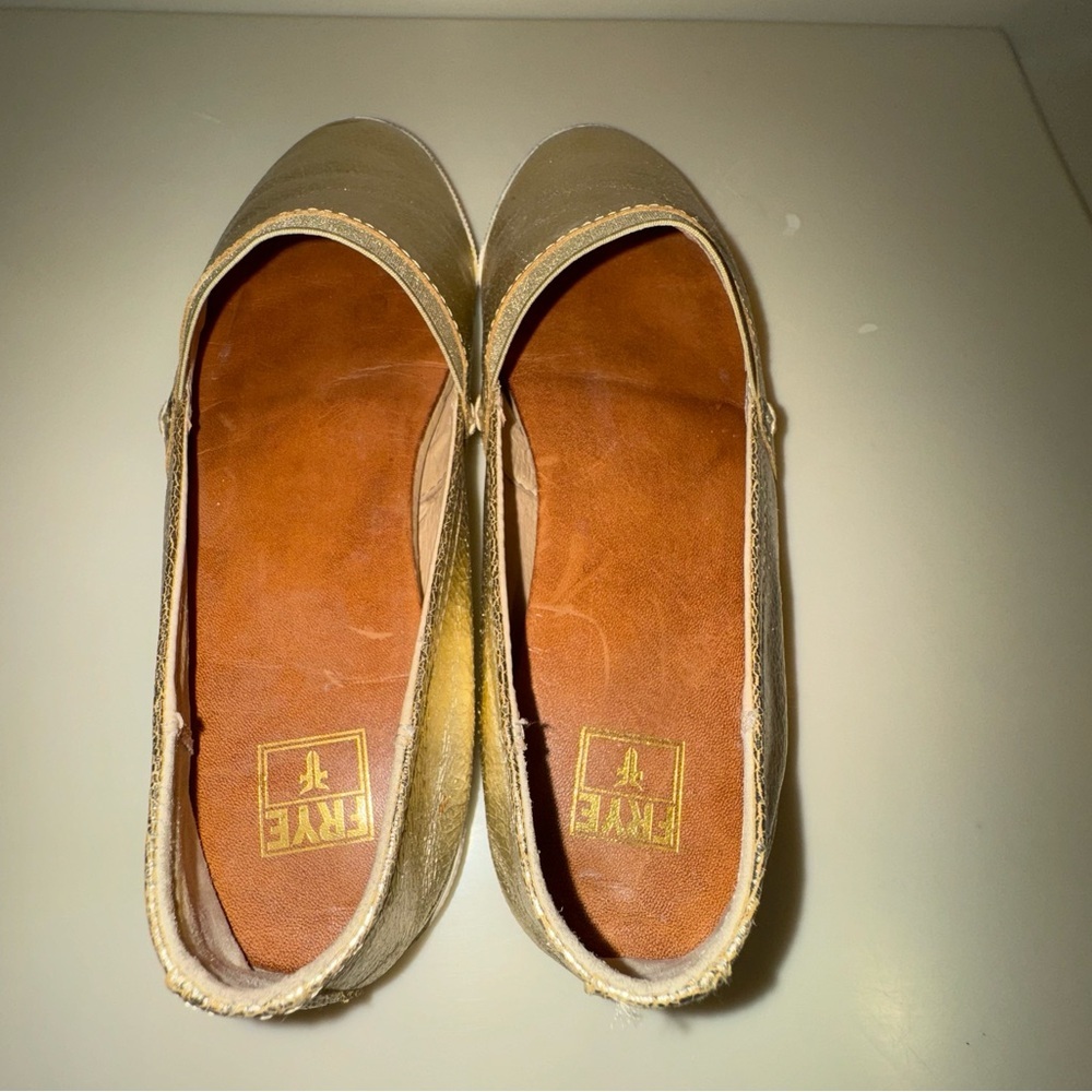 MFrye Melanie Metallic Gold Slip On Ballet Flats - Picture 14 of 16